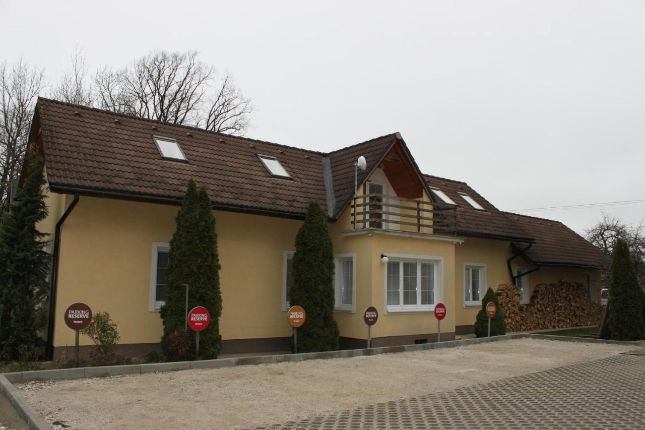 Liptovský MikulášDom Via Jasna Demaenova别墅 外观 照片